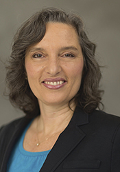 mediator Claudia Viera